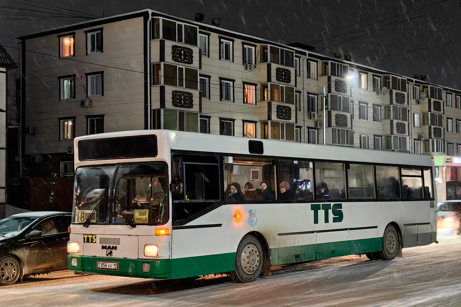 Kostanay, MAN 888 SÜ242 # 856 AX 10