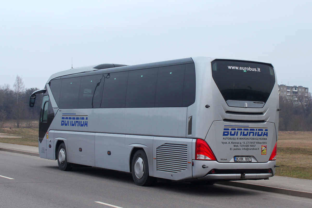 Vilkaviškis, Neoplan N2216SHD Tourliner SHD # KHM 887