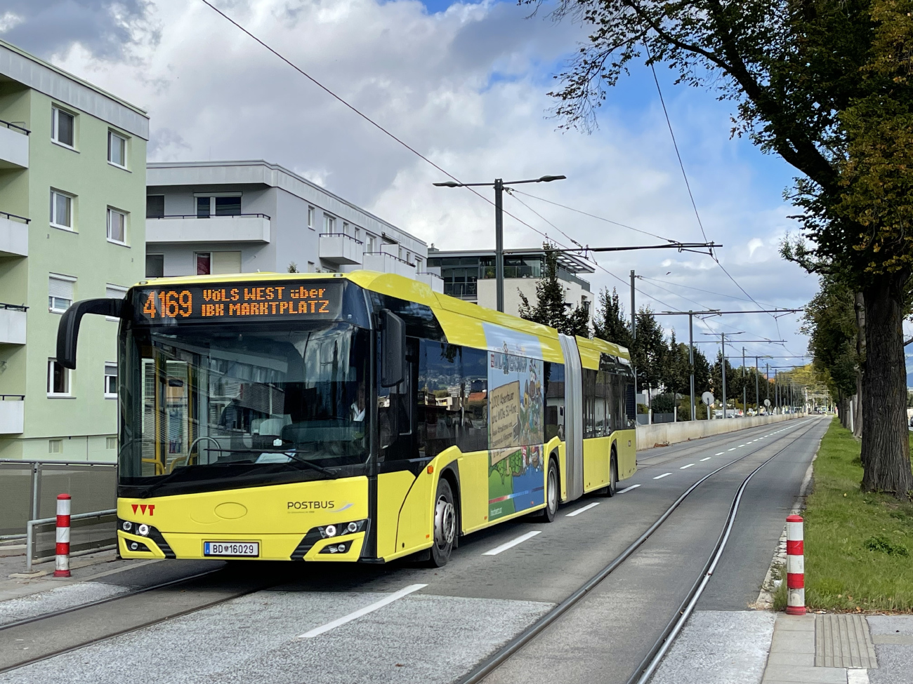 Innsbruck, Solaris Urbino IV 18 # 16029