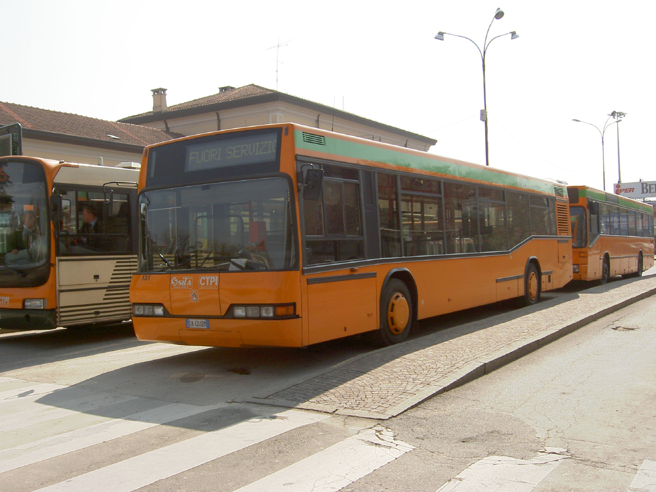 Varese, Neoplan N4016 # 131