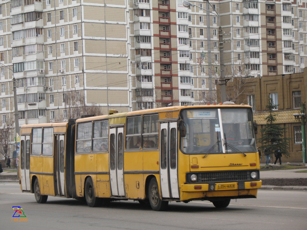 Kyiv, Ikarus 280.64 No. 4660