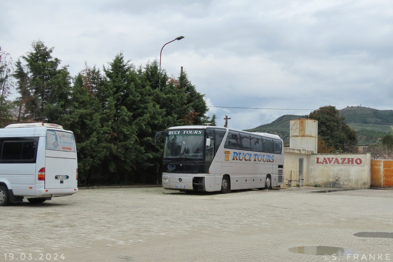 Vlorа, Mercedes-Benz O350-15SHD Tourismo I № AA-920RT