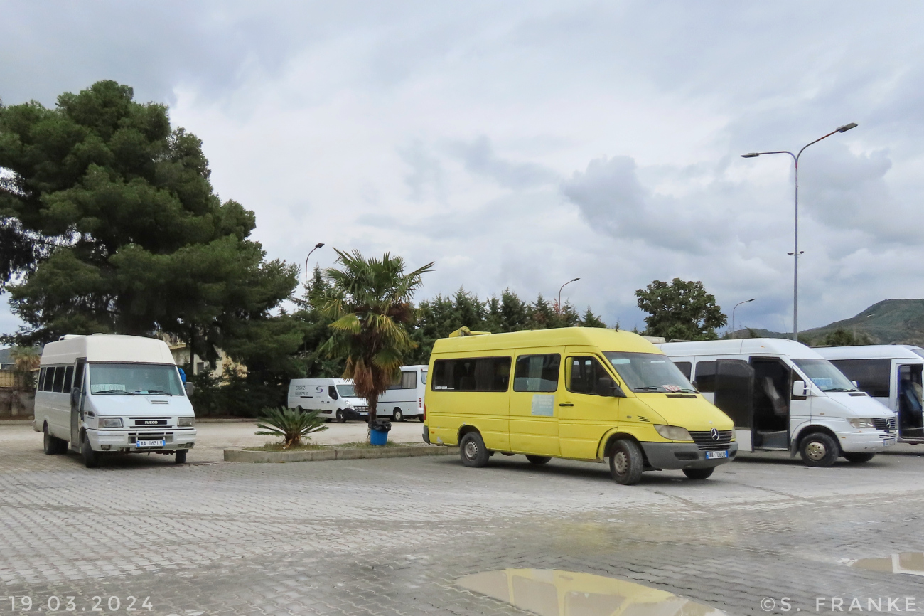 Berat, Mercedes-Benz Sprinter # AA-706UD; Berat, IVECO TurboDaily 45-12 # AA-063LV