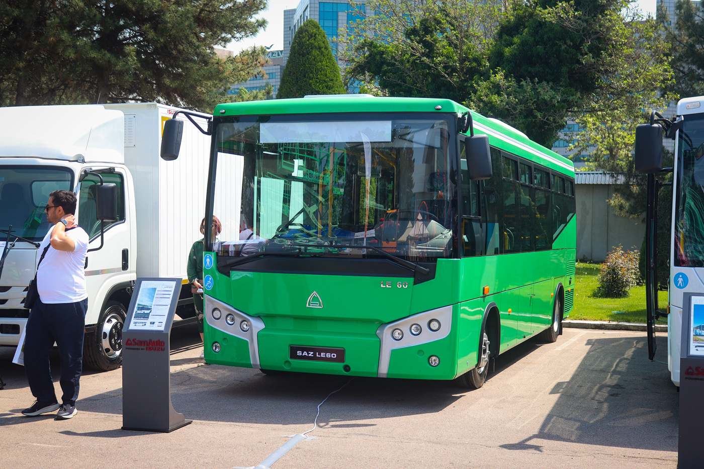 Tashkent, SAZ LE60 # LE60-1572; Tashkent — "Innoprom-2024" exhibition