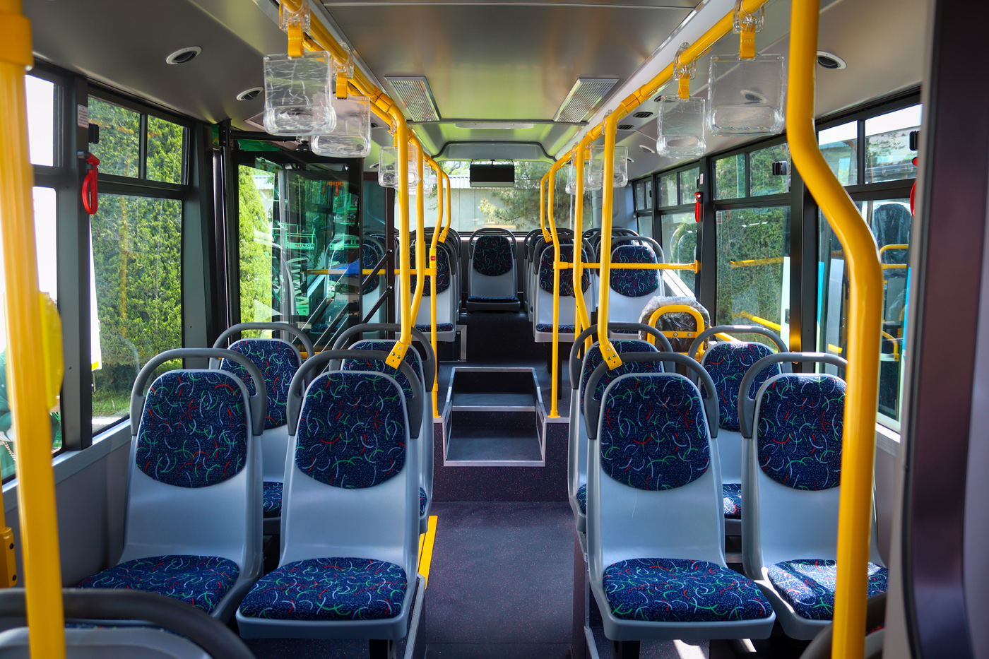 Tashkent, SAZ LE60 # LE60-1572; Tashkent — "Innoprom-2024" exhibition