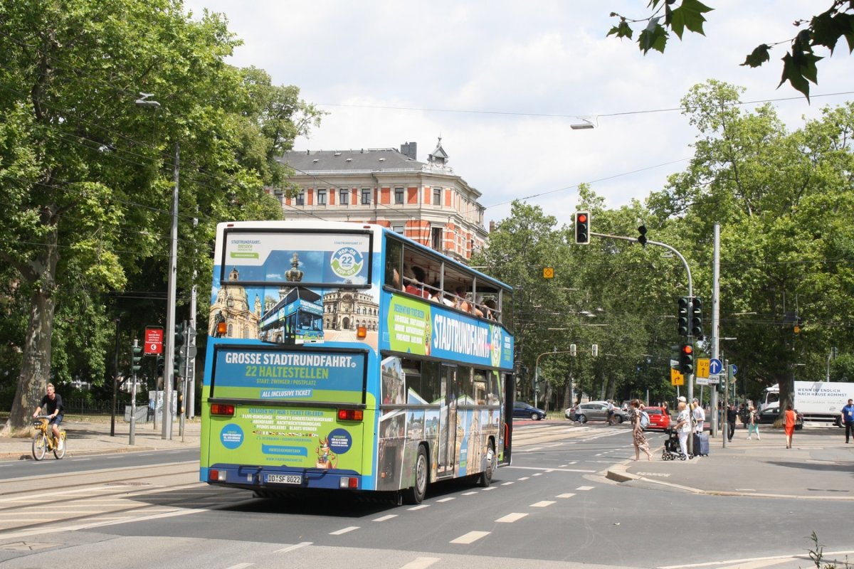 Dresden, MAN 592 SD202 # DD-SF 8022