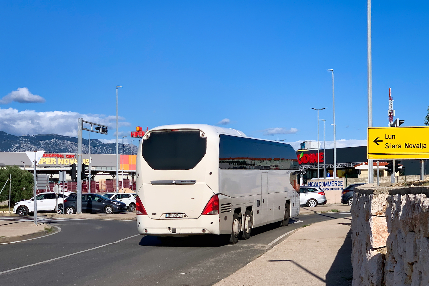 Zadar, Neoplan N1217HDC Cityliner # ZD 350-JH