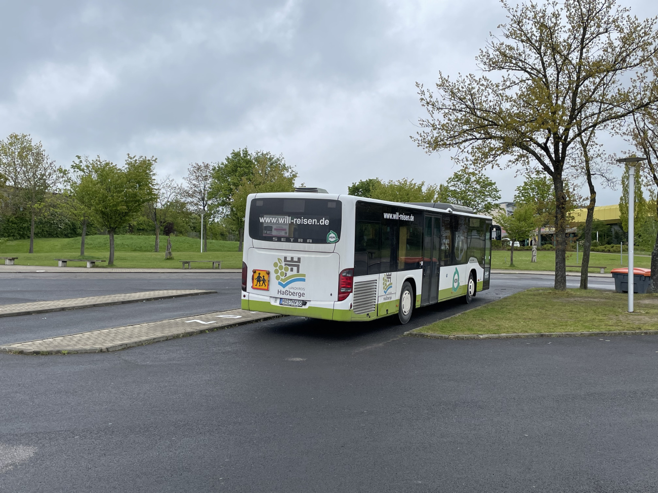 Haßfurt, Setra S415NF # HAS-HW 55