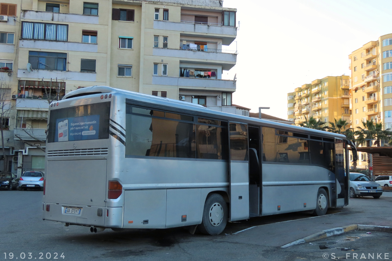Durrës, Mercedes-Benz O550 Integro # AA-370VT