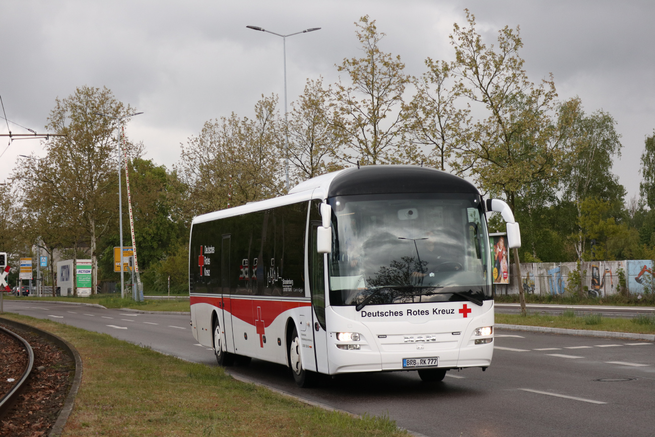 Brandenburg an der Havel, MAN R14 Lion's Regio C ÜL364 # BRB-RK 777