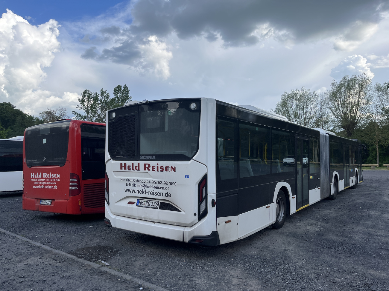 Hameln, Scania Citywide LFA II 18M # HM-RQ 136; Hameln, Mercedes-Benz O530 Citaro Facelift G # HM-RQ 124