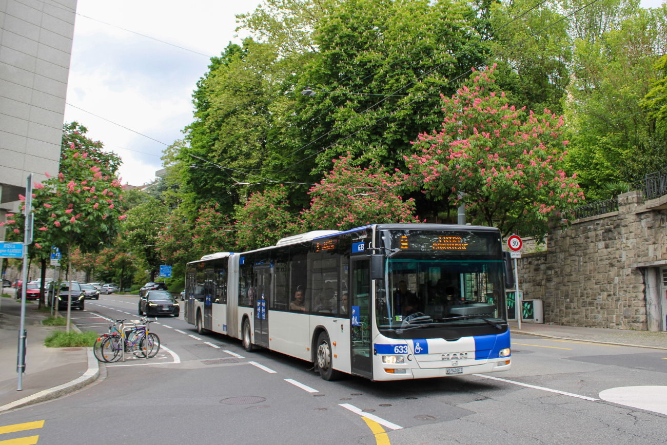 Lausanne, MAN A40 Lion's City GL NG363 # 633