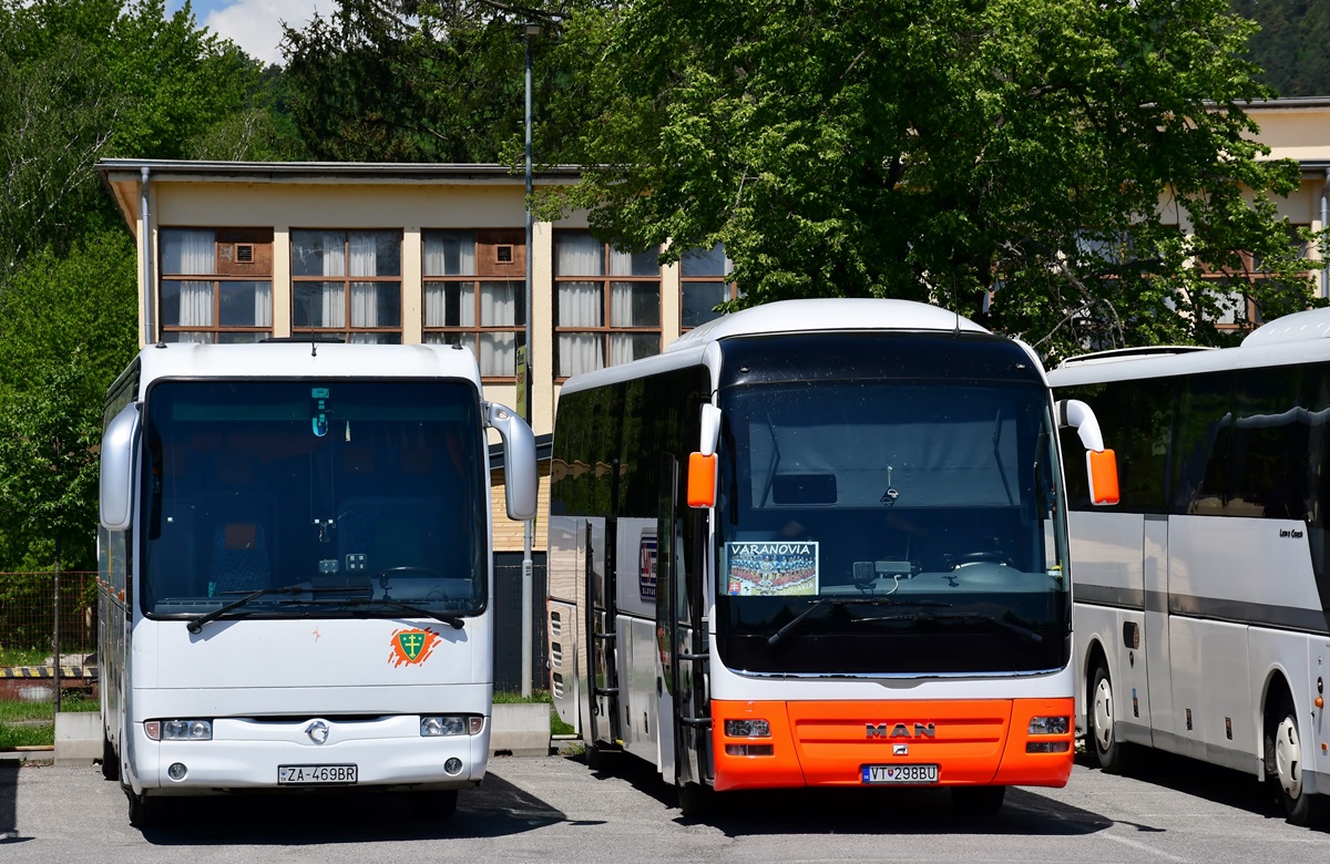 Žilina, Irisbus Iliade RTX # ZA-469BR; Humenné, MAN R07 Lion's Coach RHC4*4 # VT-298BU