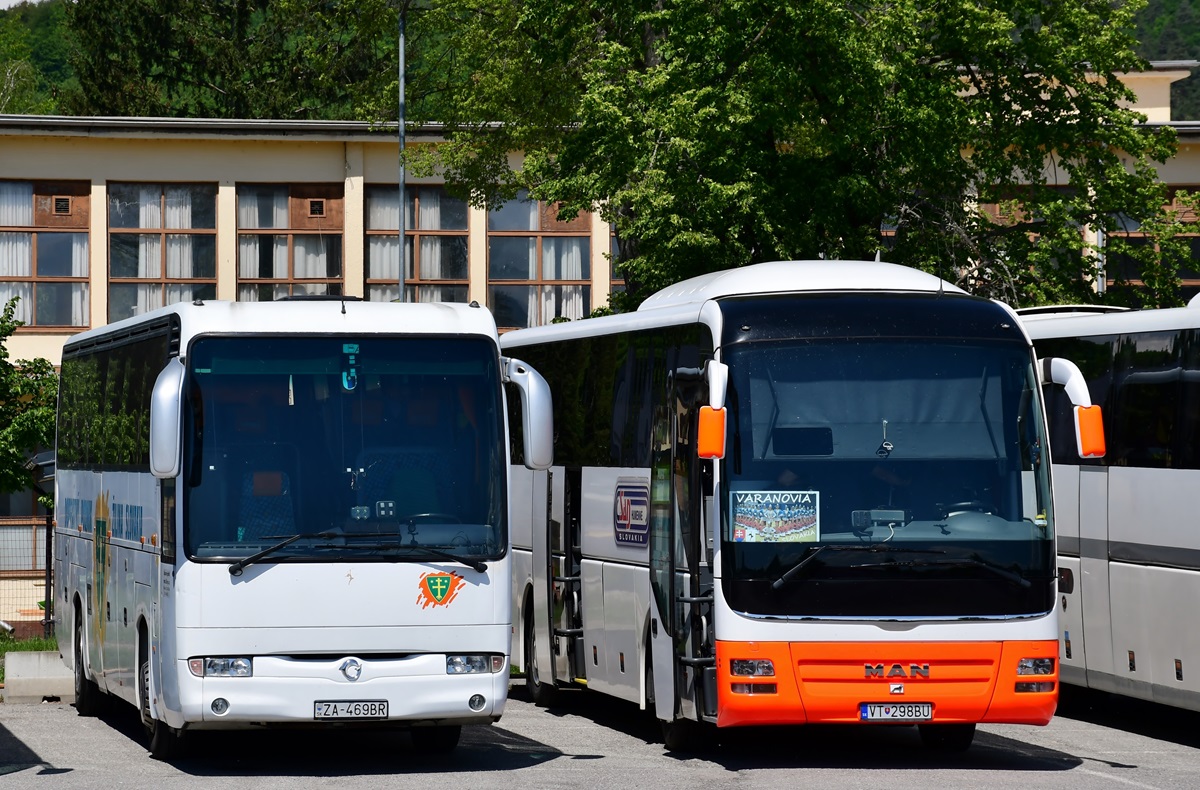 Гуменне, MAN R07 Lion's Coach RHC4*4 № VT-298BU; Жилина, Irisbus Iliade RTX № ZA-469BR