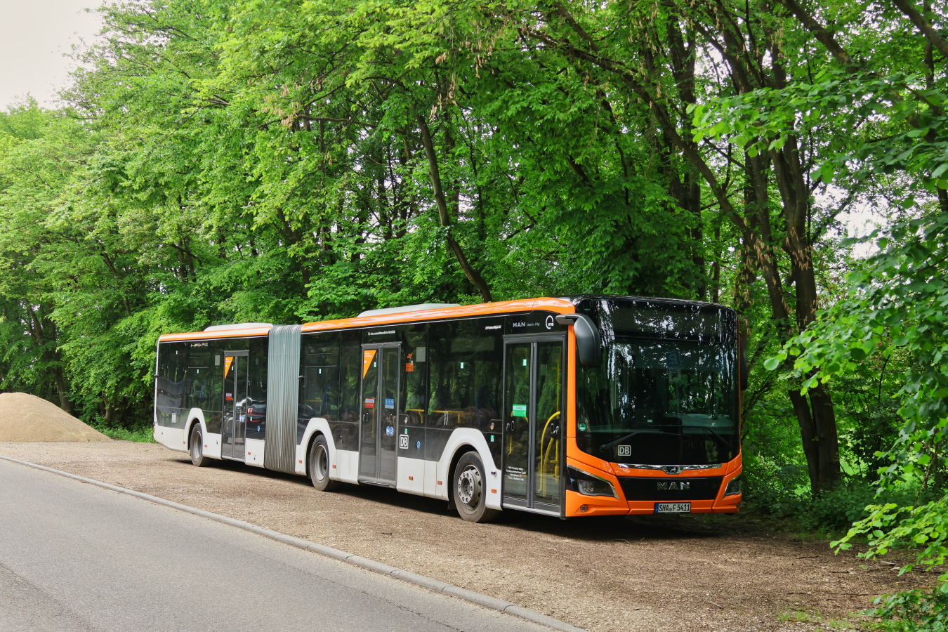 Schwäbisch Hall, MAN 18C Lion's City NG360 EfficientHybrid # 5411