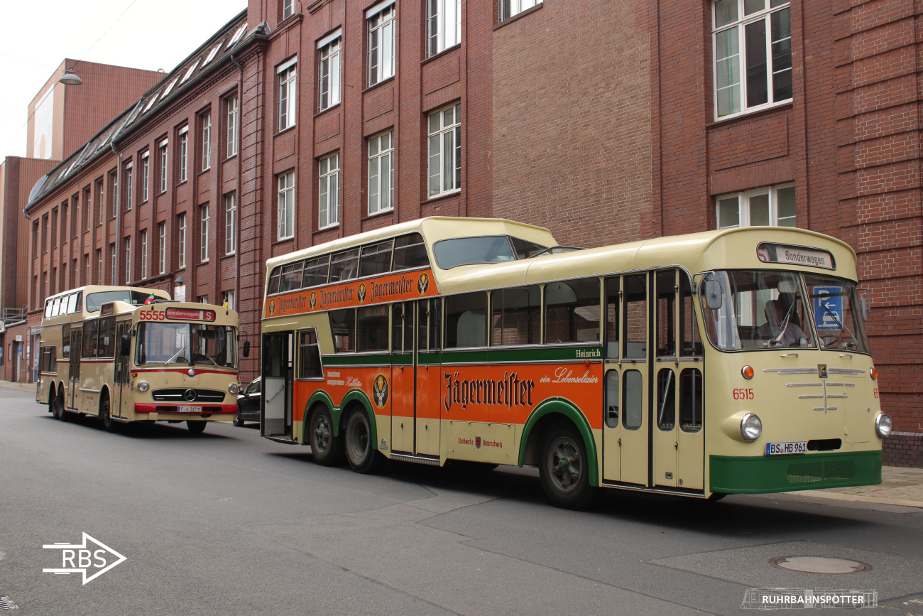 Braunschweig, Büssing Senator # 6515; Essen, Mercedes-Benz/Ludewig O317 Anderthalbdecker # 3902