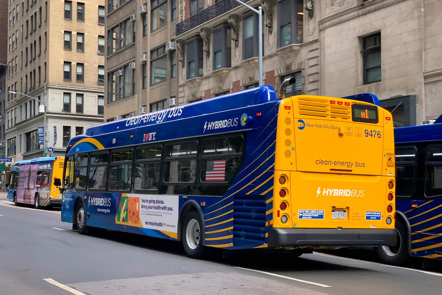 New York, New Flyer XDE40 # 9476