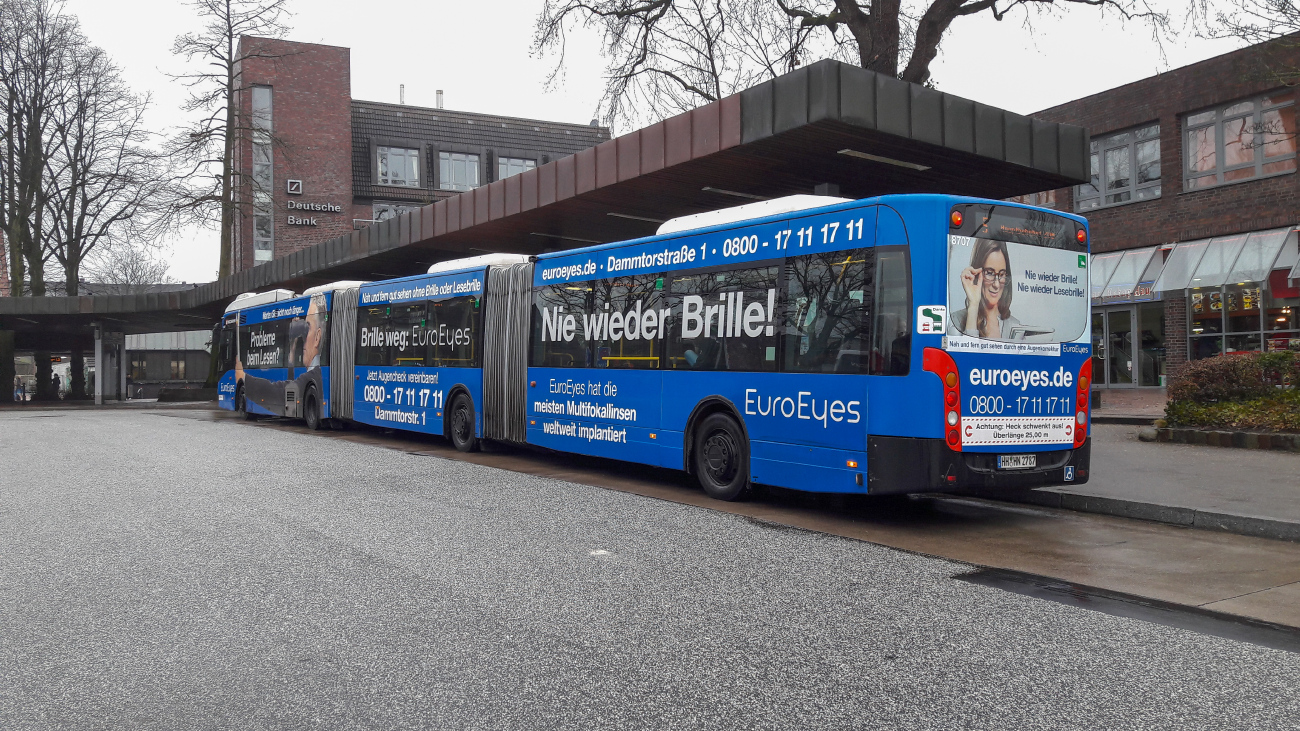 Hamburg, Van Hool New AGG300 # 8707