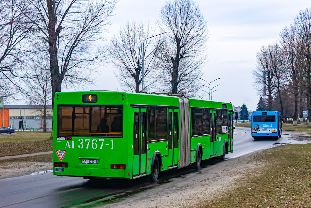 Pinsk, MAZ-105.465 №: 45039