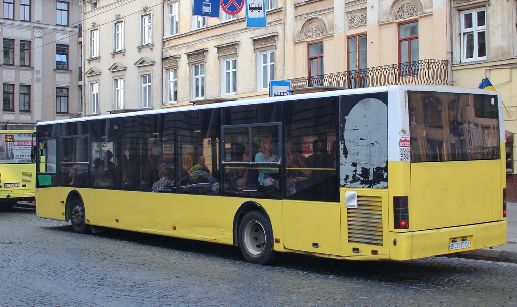 Lviv, LAZ A191 InterLAZ 13.5LE # ВС 5517 СІ