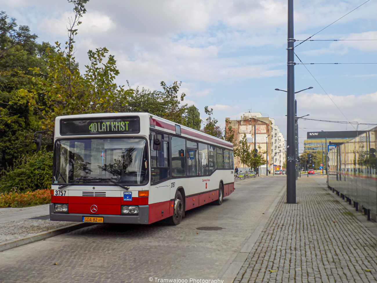 Łódź, Mercedes-Benz O405N2 # RV04