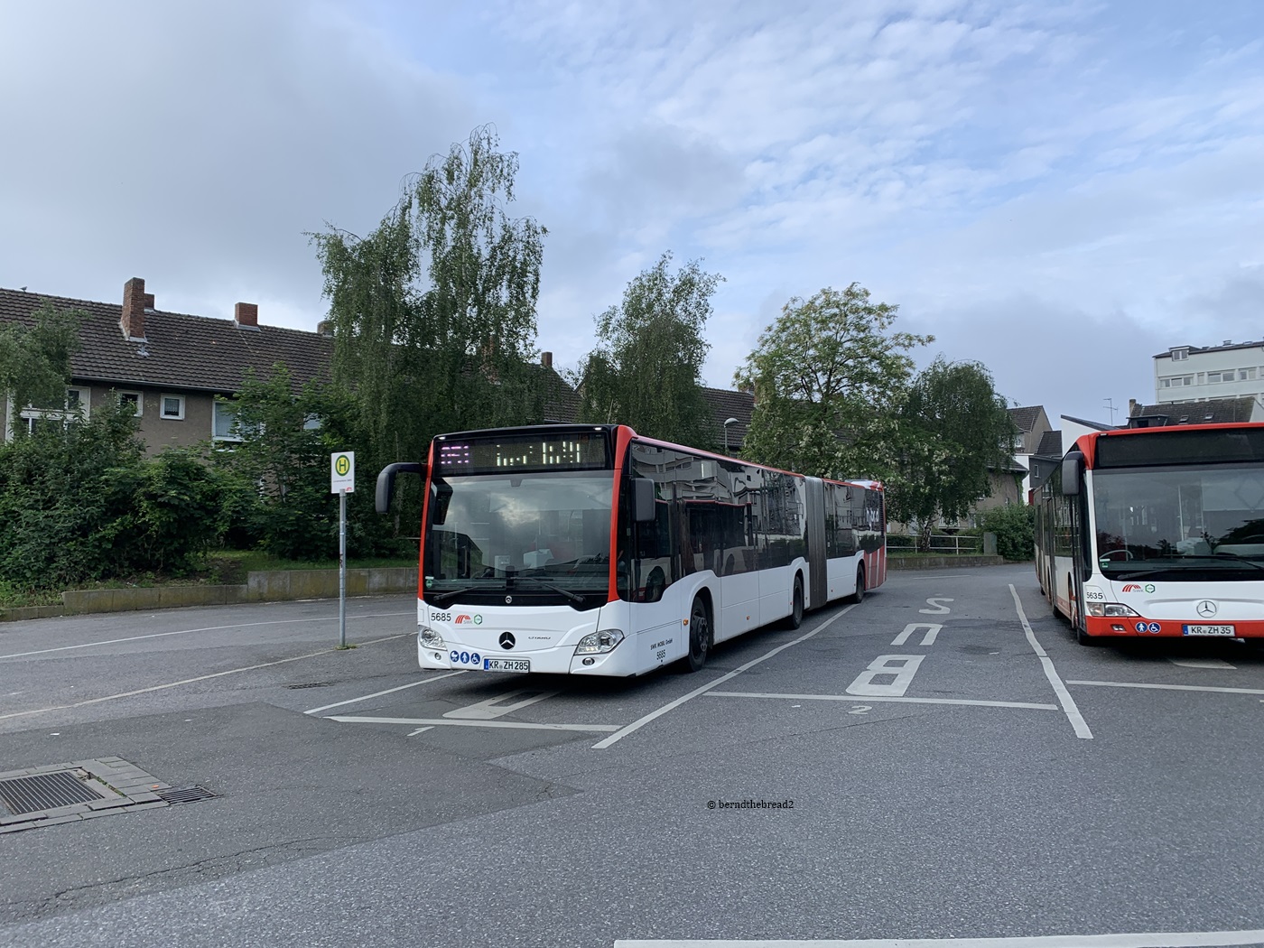 Krefeld, Mercedes-Benz Citaro C2 G Hybrid # 5685