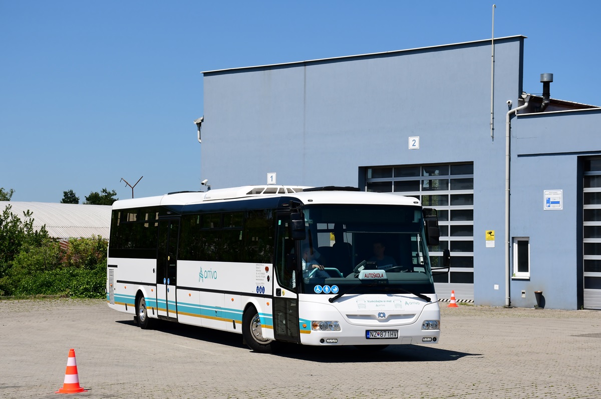 Nové Zámky, SOR CN 12.3 No. NZ-871HV