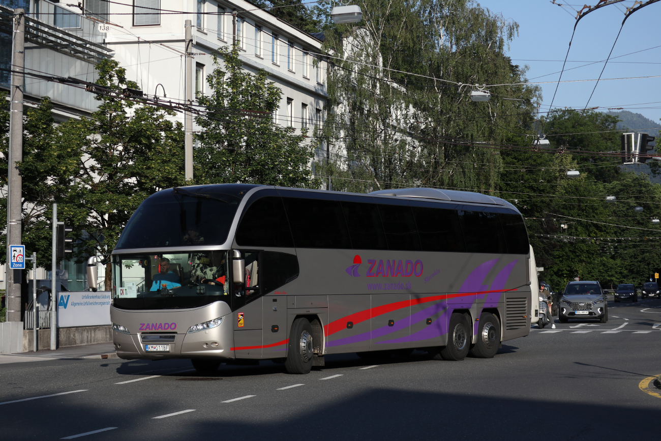 Kysucké Nové Mesto, Neoplan P15 N1217HDC Cityliner # KM-011BF