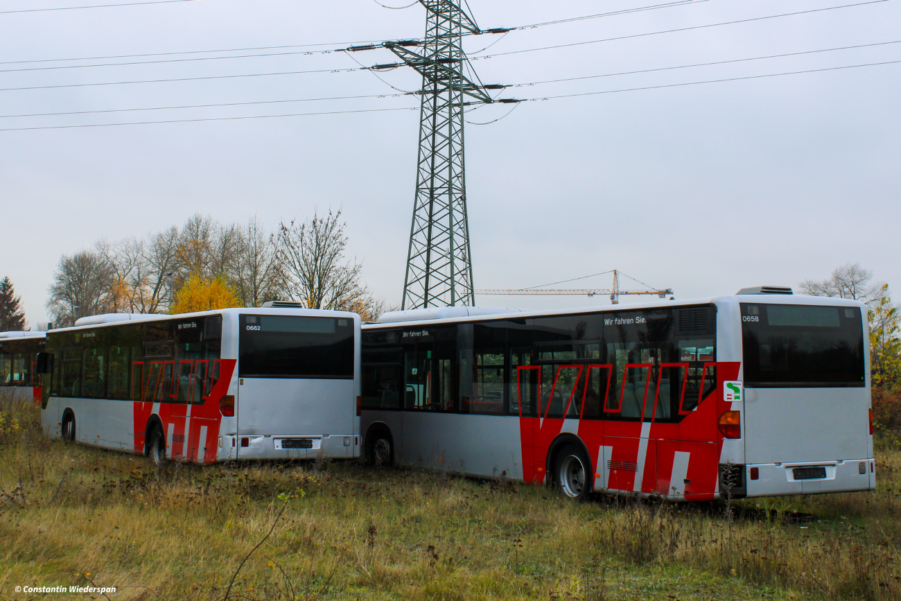 Hamburg, Mercedes-Benz O530 Citaro # 0662; Hamburg, Mercedes-Benz O530 Citaro # 0658