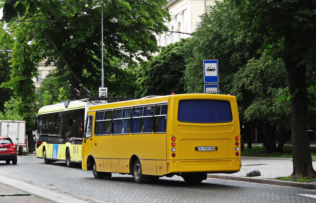 Lviv, Богдан А092 (Юником) # АІ 9700 АВ