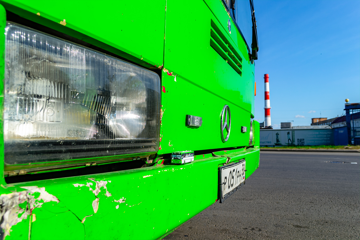 Bus models; Photo creativitiy