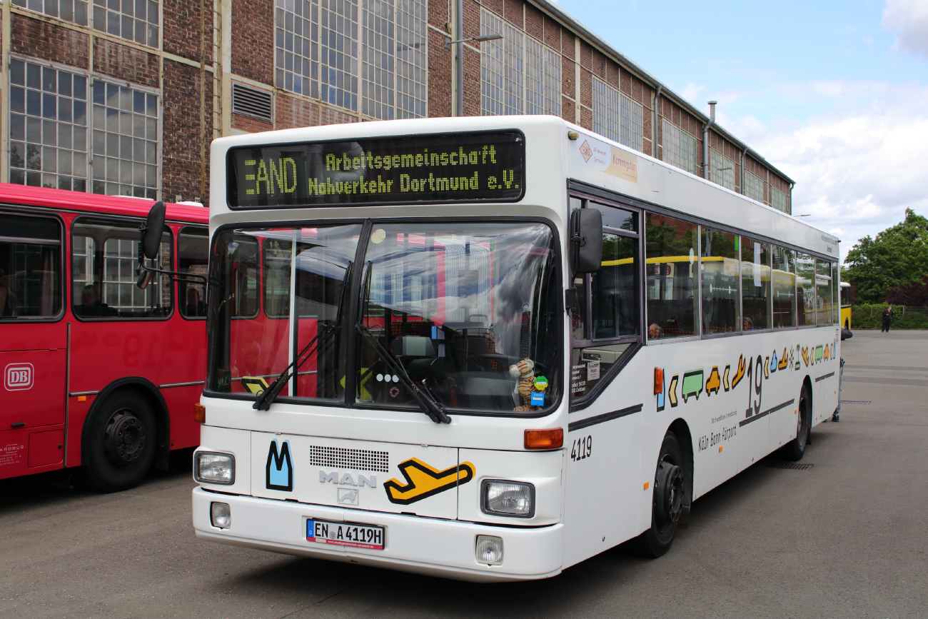 Dortmund, MAN SL202 # 4119