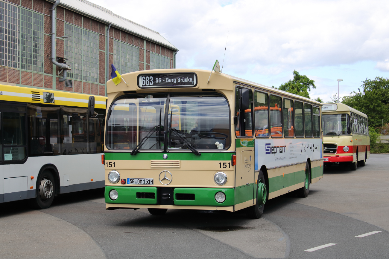 Solingen, Mercedes-Benz O305 # 151
