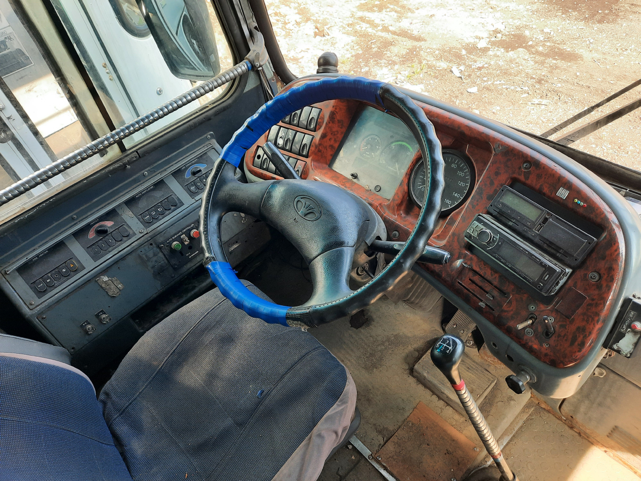 Petropavlovsk-Kamchatskiy, Daewoo BS106 (Busan) # 3131