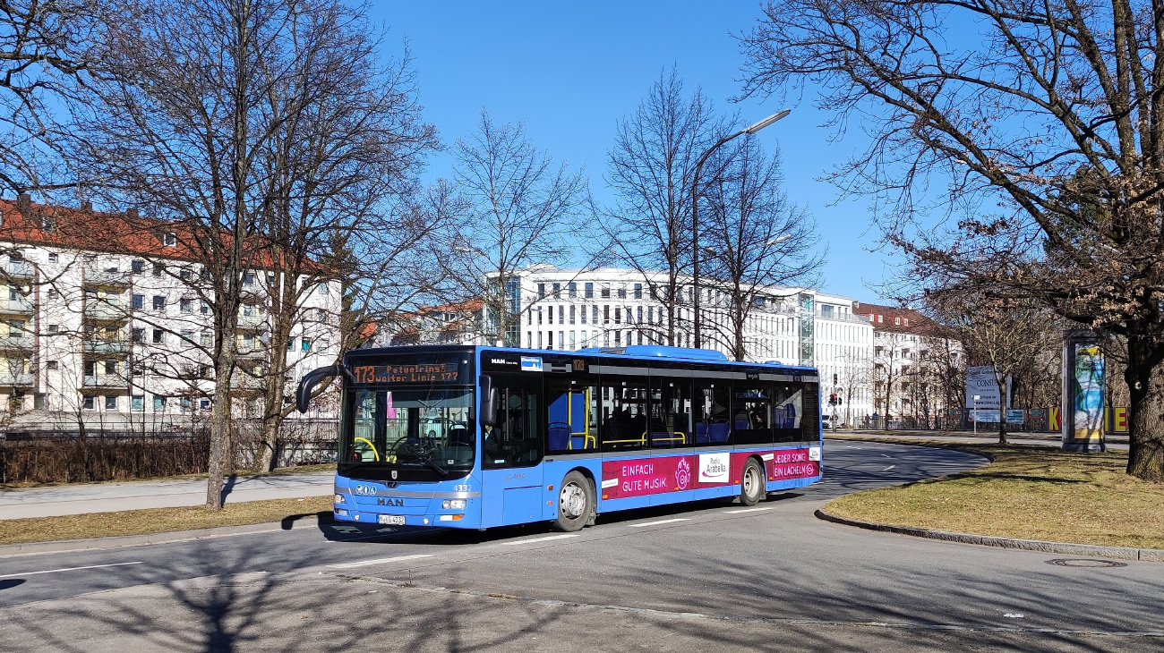 Munich, MAN A37 Lion's City NL293 # 4332