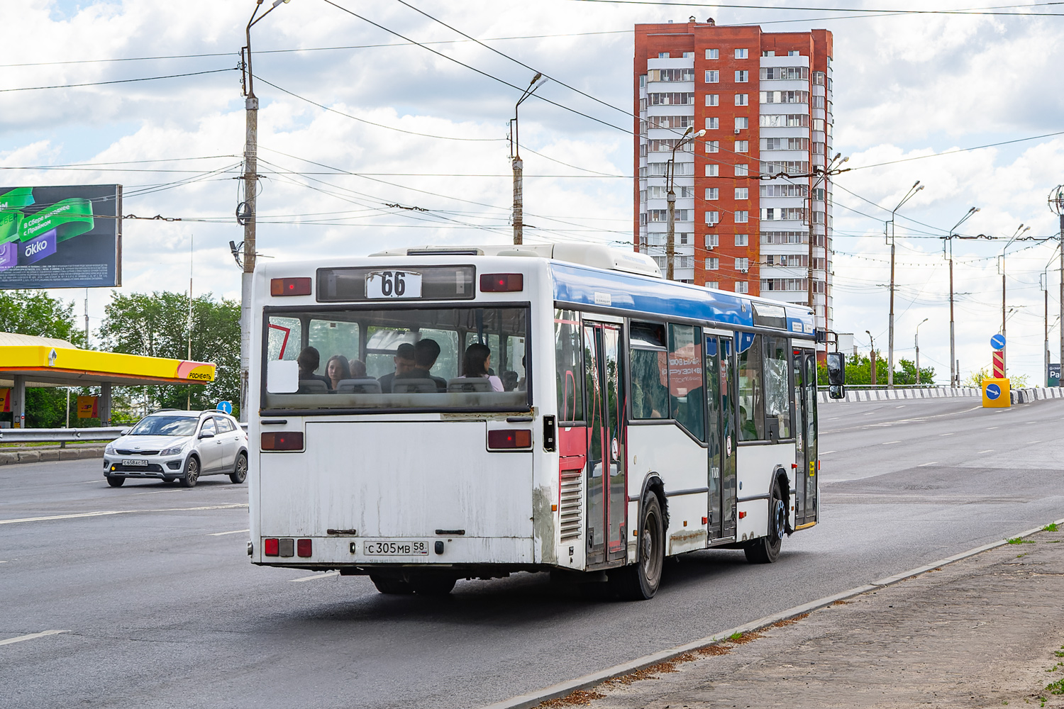 Penza, Mercedes-Benz O405N2 # С 305 МВ 58