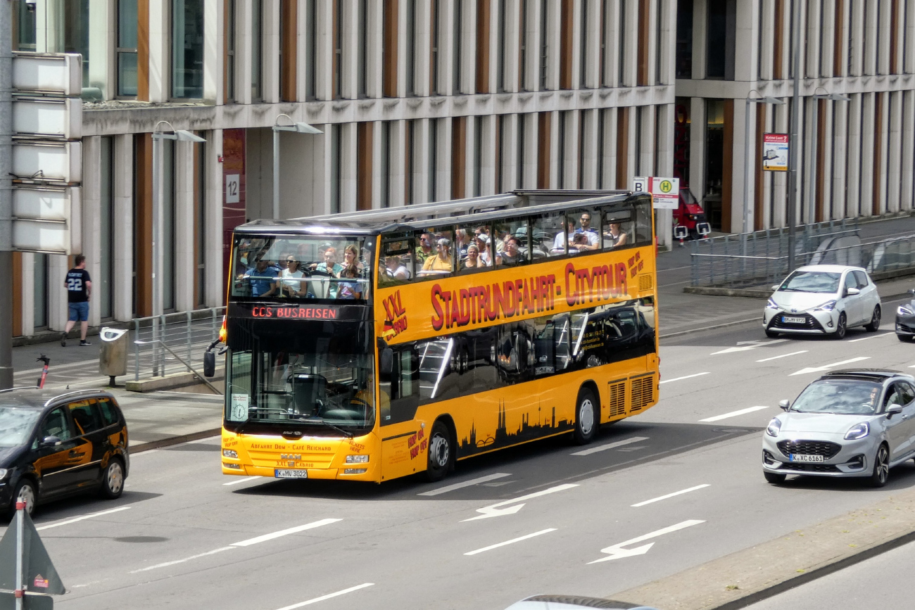 Cologne, Burillo City-Cabrio Bus DD # K-MV 3022