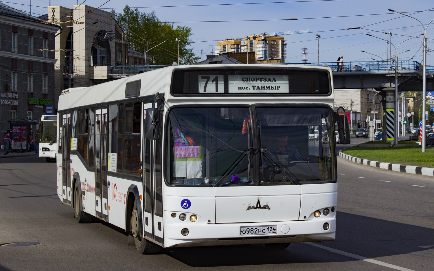 Krasnoyarsk, MAZ-103.469 # О 982 НС 124