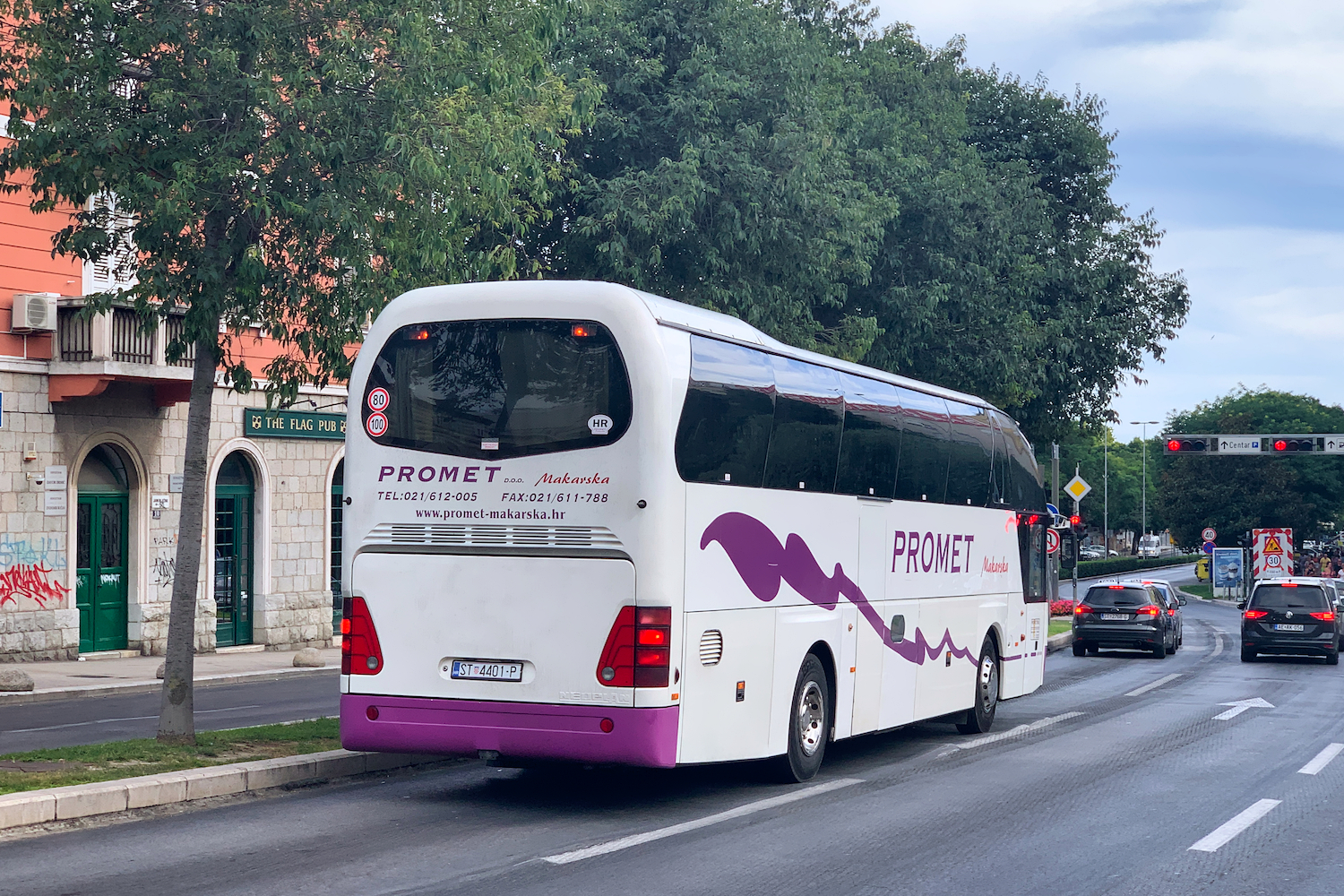 Split, Neoplan N516SHD Starliner # ST 4401-P