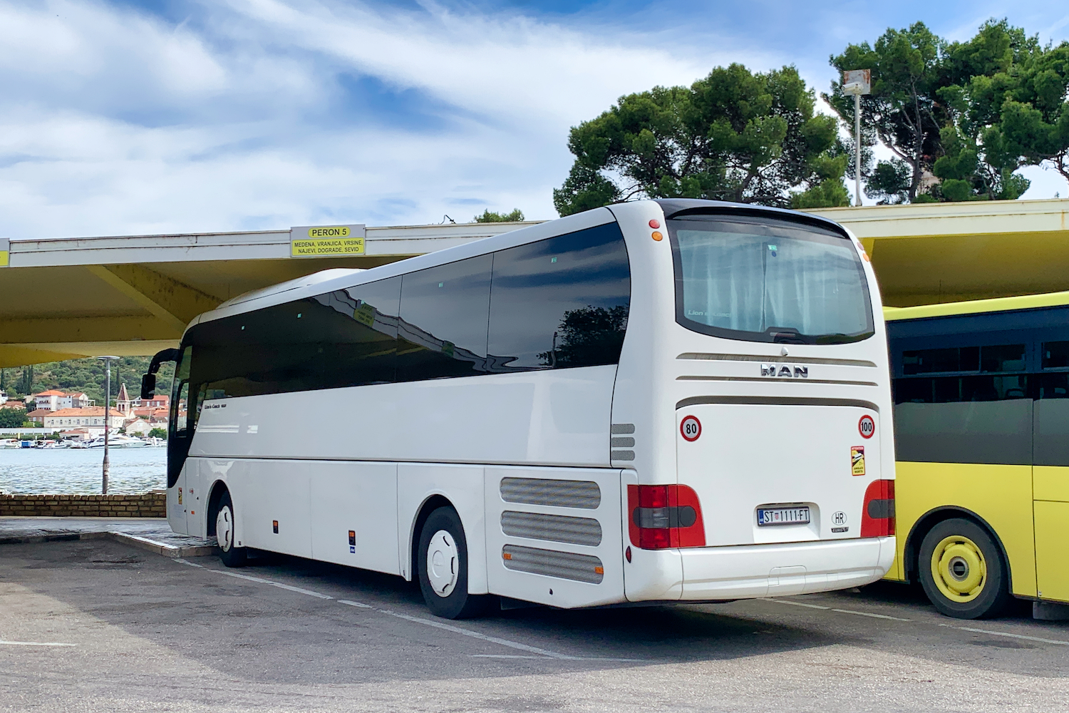 Split, MAN R07 Lion's Coach RHC424 # ST 1111-FT