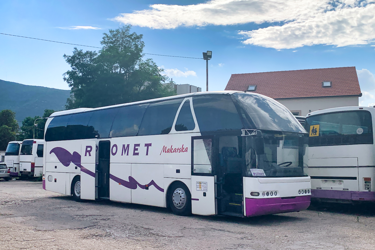 Split, Neoplan N516SHDH Starliner # MA 381-AM