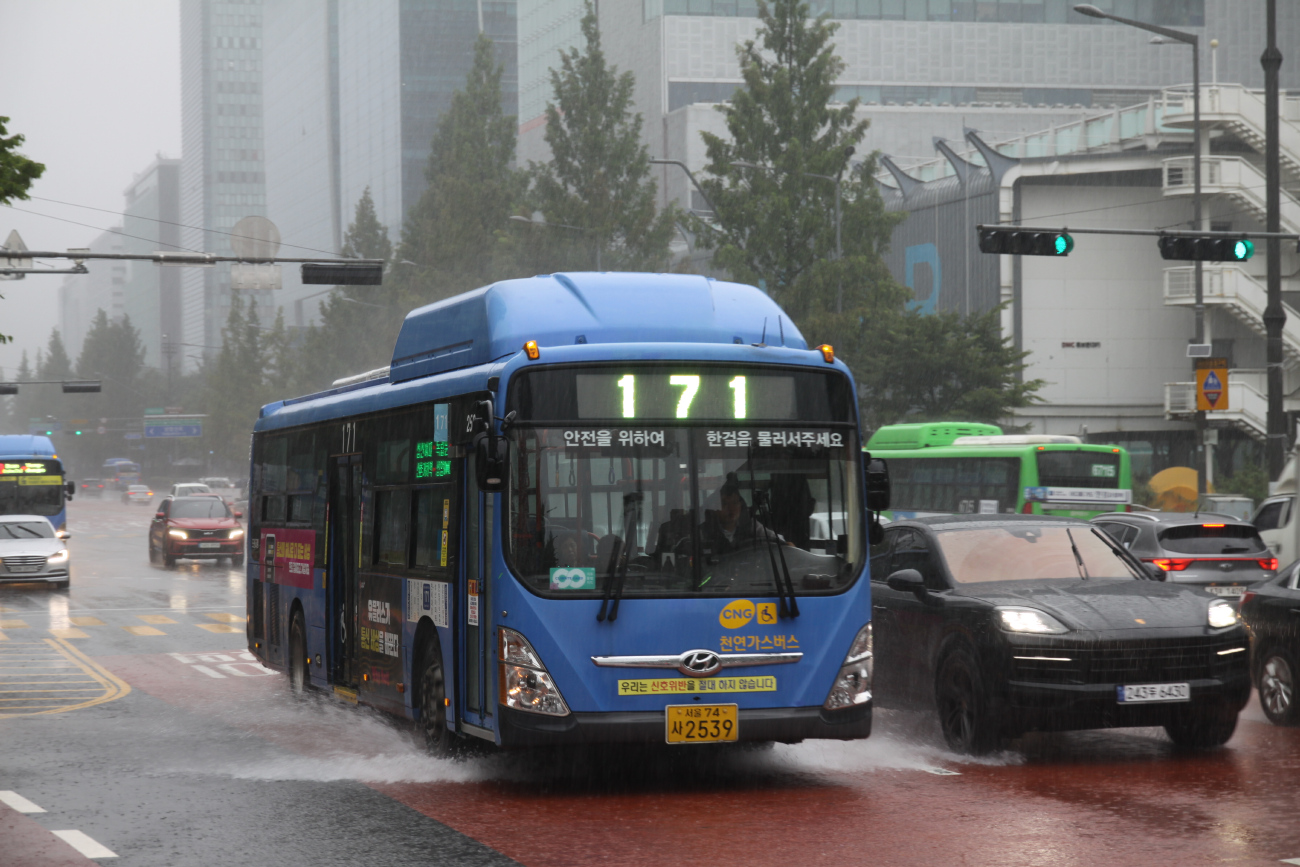 Seoul, Hyundai New Super AeroCity LF # 2539