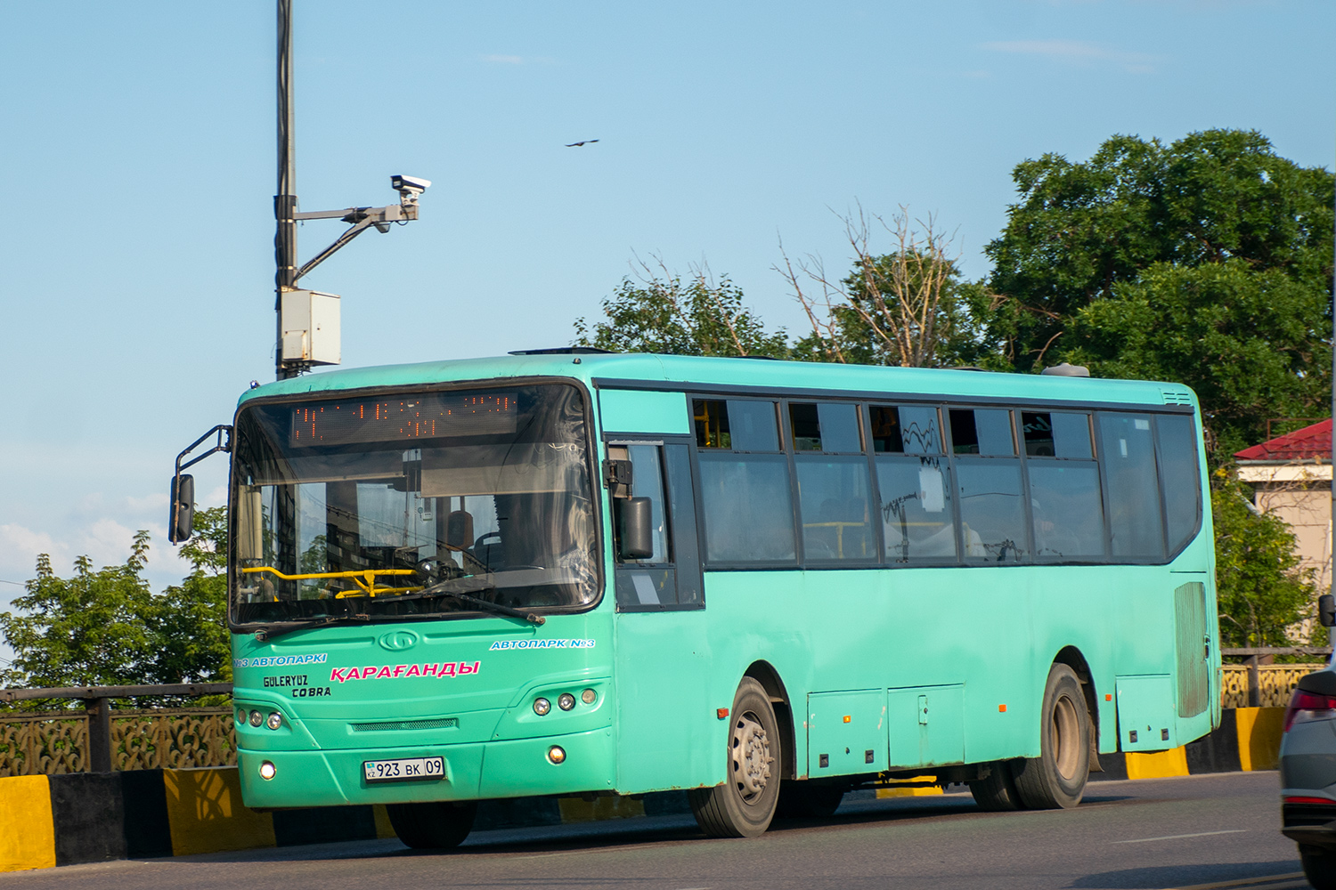 Karaganda, Güleryüz Cobra GD272 # 923 ВК 09