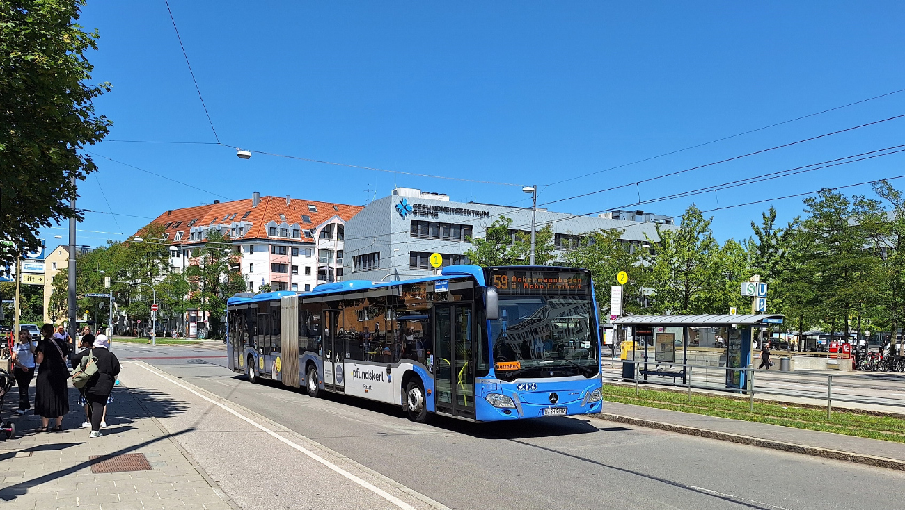 Munich, Mercedes-Benz Citaro C2 G Hybrid # 6