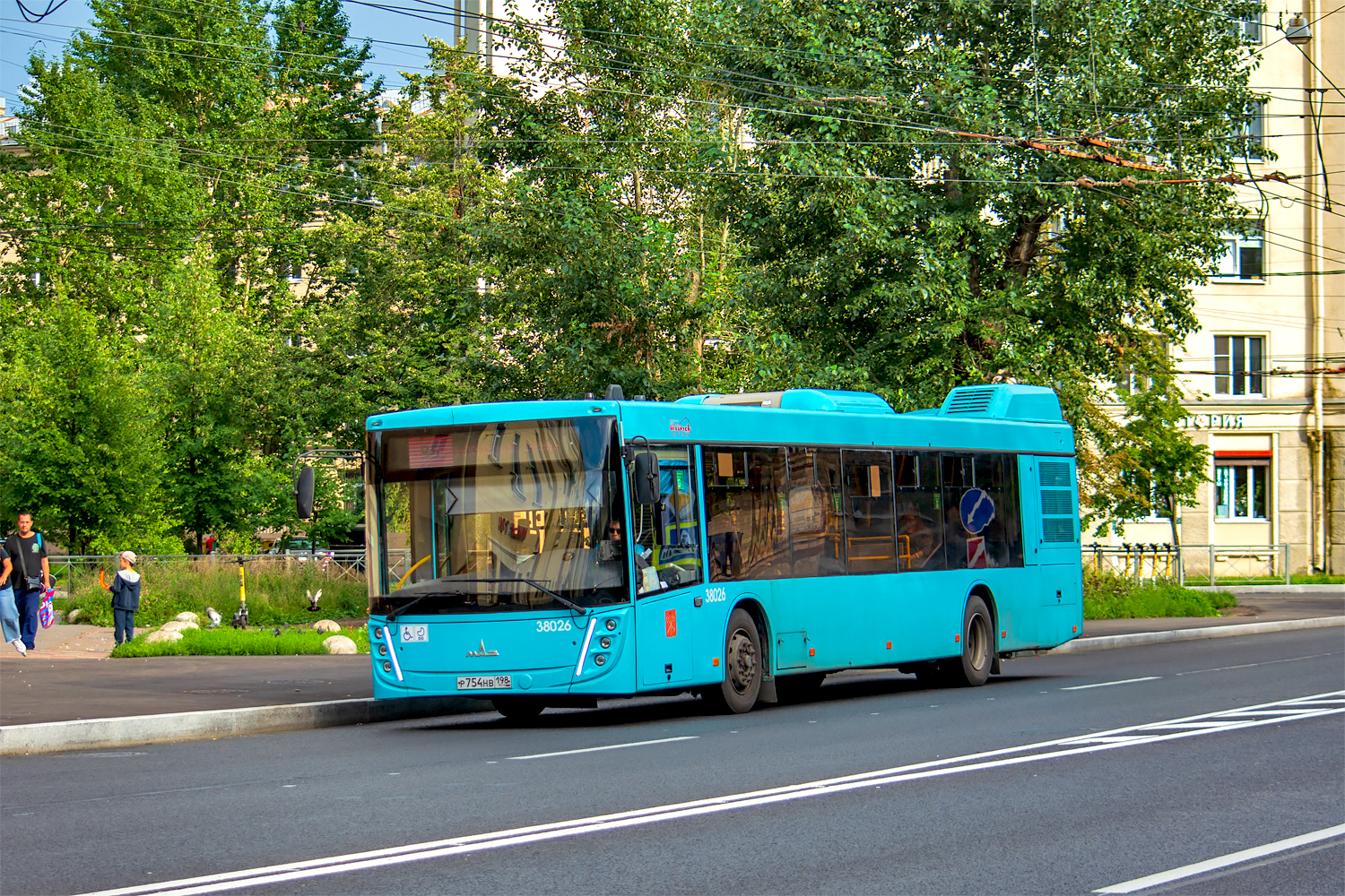 Saint Petersburg, MAZ-203.945 # 38026