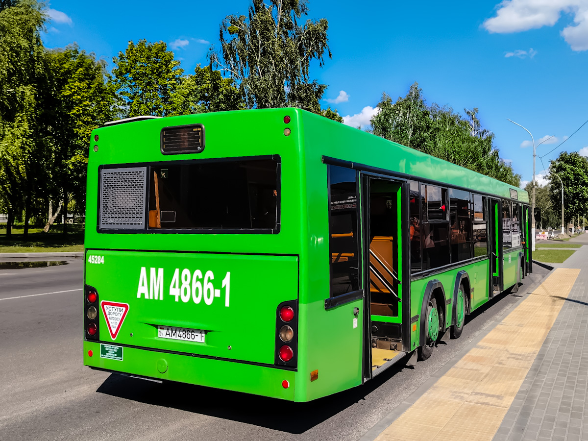 Pinsk, MAZ-107.485 # 45284