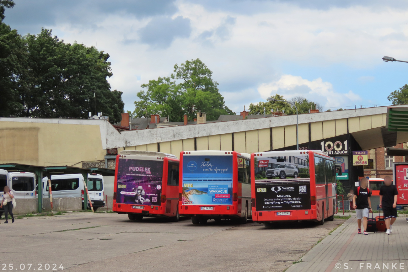 Gdańsk, Mercedes-Benz O550 Integro I H # 7593; Gdańsk, Mercedes-Benz O550 Integro I # 7574; Gdańsk, Mercedes-Benz O550 Integro I # 7572