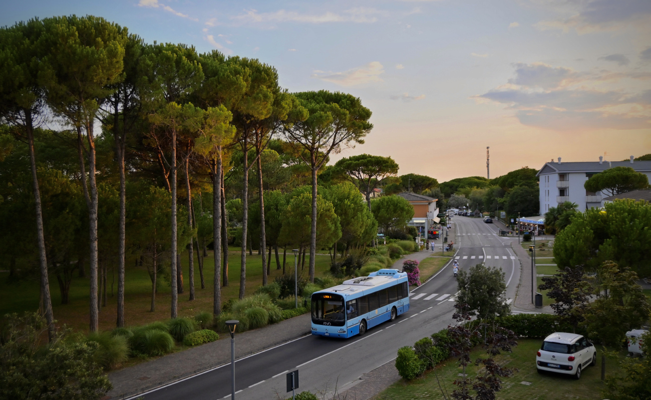 Venice, Irisbus Europolis 203E.9.24 # 494