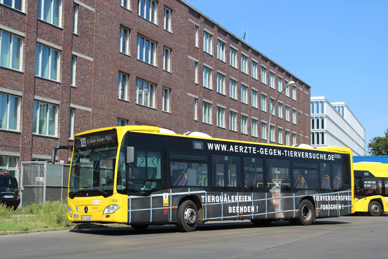 Berlin, Mercedes-Benz Citaro C2 # 1135