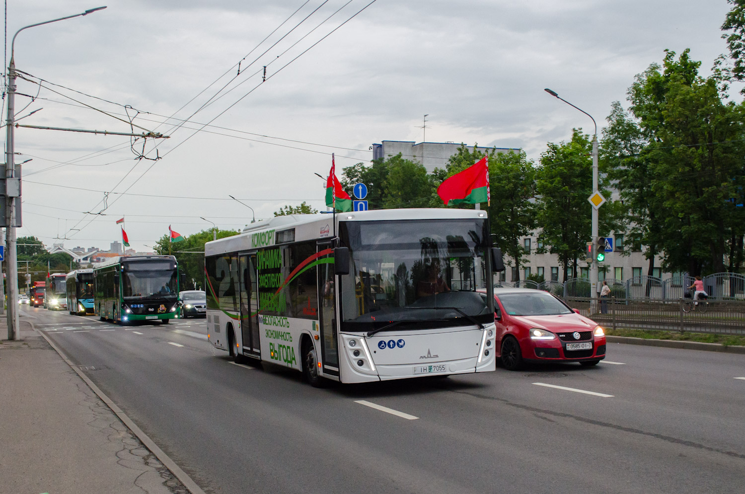 Minsk, MAZ-210.047 # ІН ВР 7055